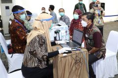 Vaksinasi-Covid-19-Tahap-I-Pegawai-BKN_5-3-2021_04