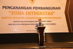 Pencanangan-Pembangunan-Zona-Integritas-Kantor-Regional-V-BKN_7-4-2021_03
