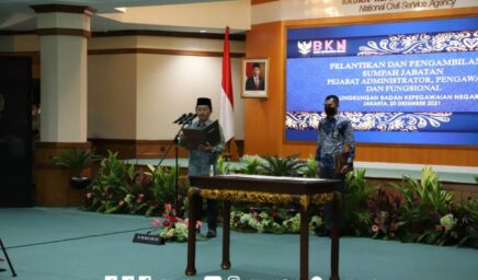 Wakil Kepala BKN Lantik 54 Pegawai BKN